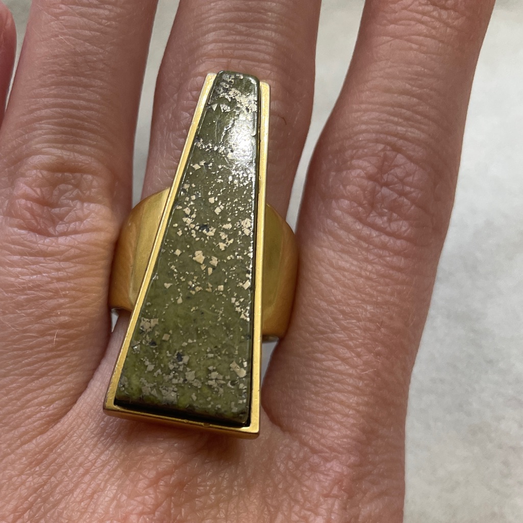 Brand New Kendra Scott Ring